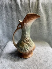 VTG McCoy Vase/Pitcher Green/Brown with Grapevine