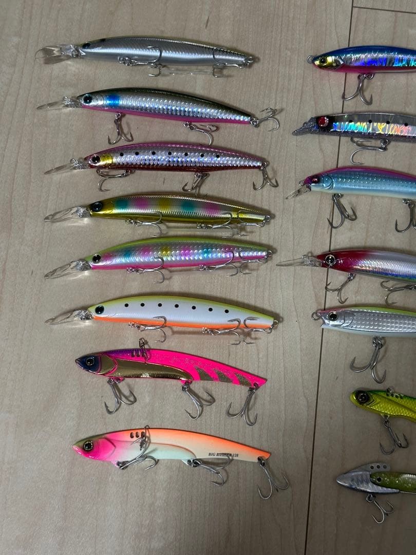 Minnow plugs, set of 15, including Set Upper, Big Backer, etc. Set or - Image 2