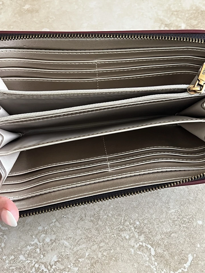 Portafoglio Guess Mini Y Grande Organizador 4G Logo Cuero Marrón Billetera Lote Foto 4 de 4