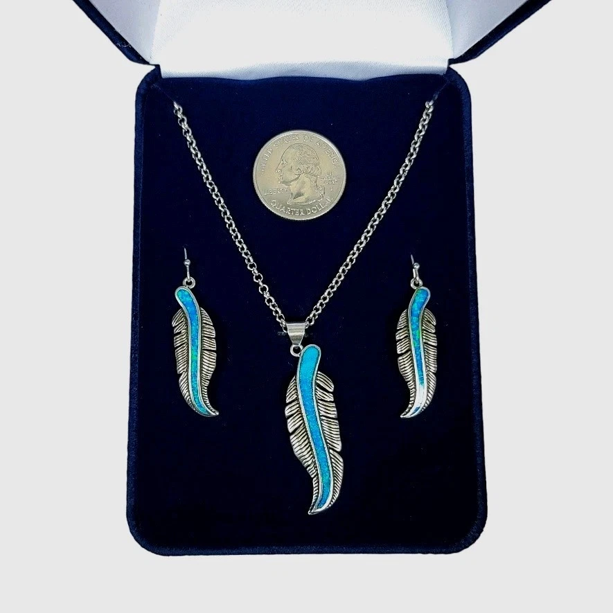 Montana Plateros Turquesa Ópalo Pluma Cuentacuentos Conjunto de Joyería Minorista $110 Foto 3 de 4