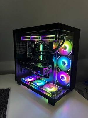 Gaming PC GeForce RTX 4070 Ti, Intel Core i7 14700KF, 32GB RAM