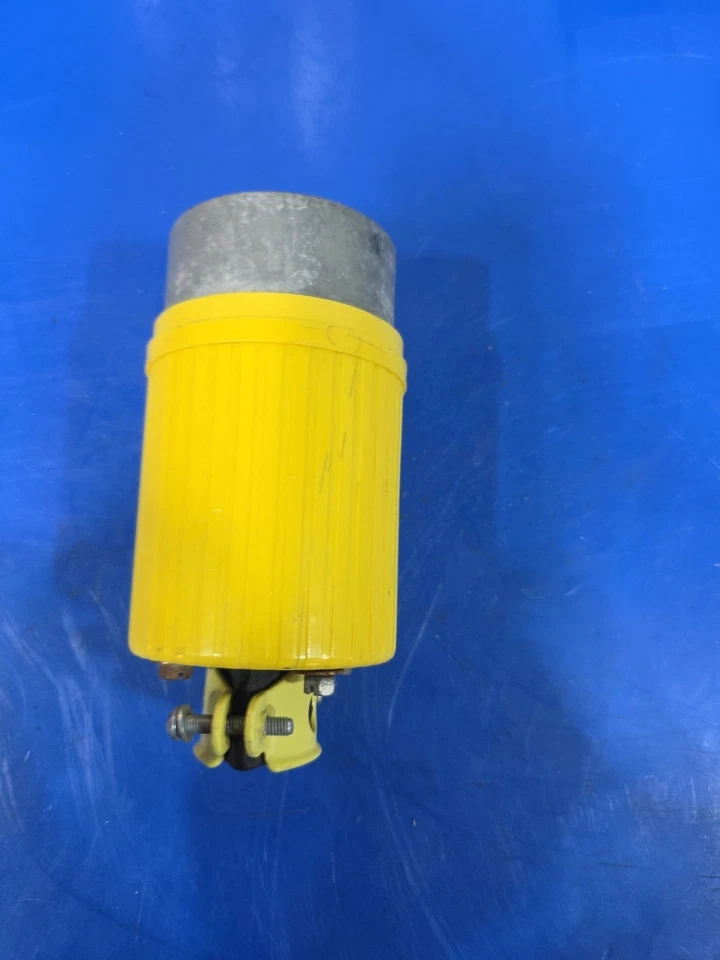 Hubbell HBL26419 60A 600V 3 Pole 4 Wire Power Plug - (works W/ Hbl26418) - Image 4 of 4