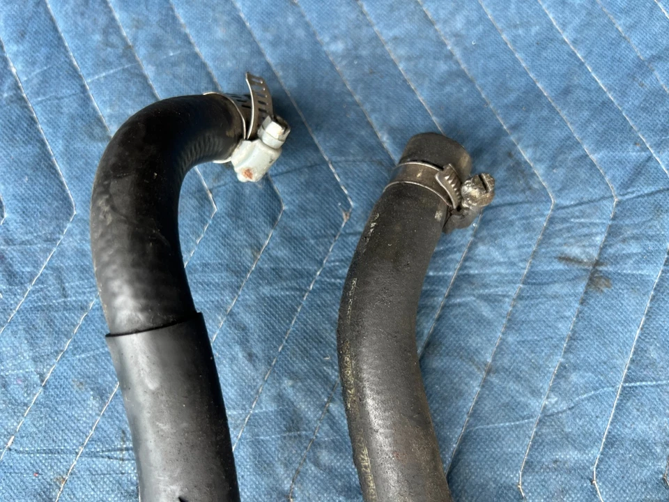 Volvo S60R V70R 2005-2007 núcleo de calefacción a tubo de manguera de motor par OEM #2950EM Foto 3 de 4