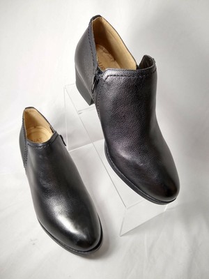 naturalizer women's zarie boot