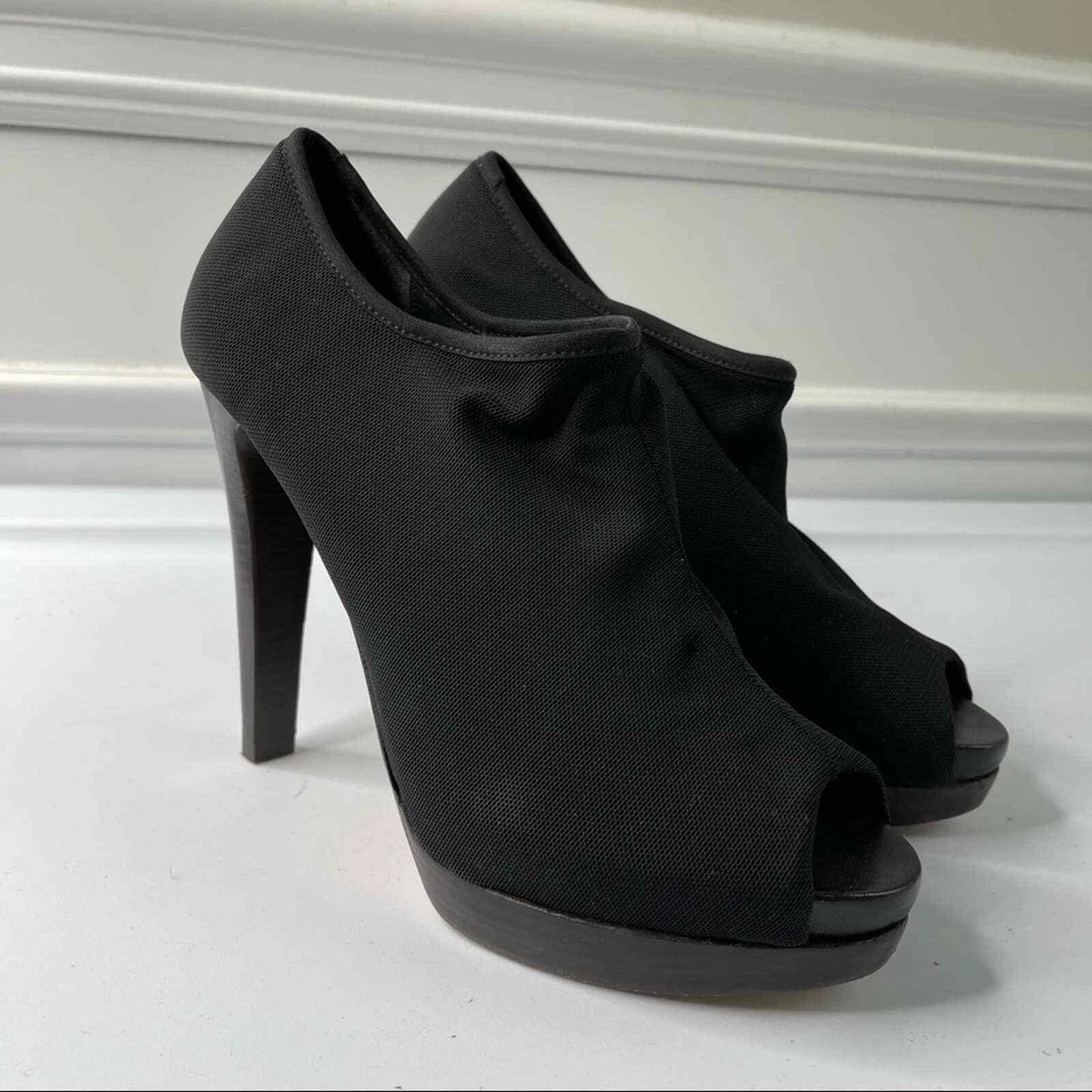 Stuart weitzman peep toe best sale booties
