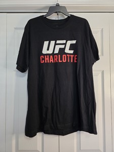NWOT UFC Mens Tshirt Rozen Struik Almeida Charlotte