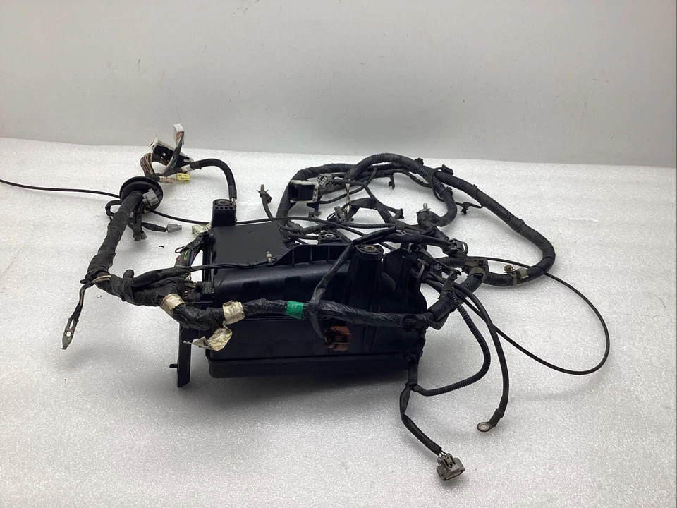 2006 丰田 TUNDRA 标准 CAB 发动机气管比较线束带 FUES 盒 — 第 4/4 张图片