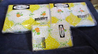 Vintage Lady Pepperell Full Sheet Set Flat / Fitted / Pillow Cases - Retro Rose