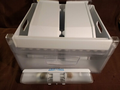 Schubladen und Twin Light Paneel von/für INDESIT BIAA 12 Kühlschrank