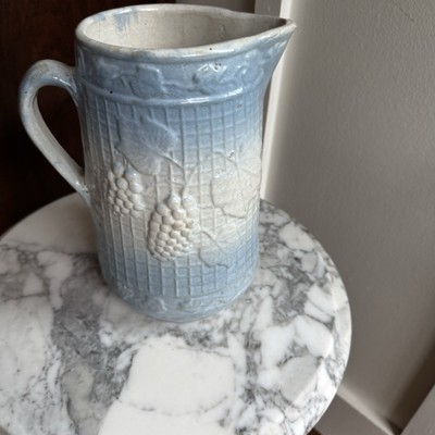 VINTAGE: 9 1/4'' NORTH STAR light BLUE Pottery PITCHER with Grapes Design