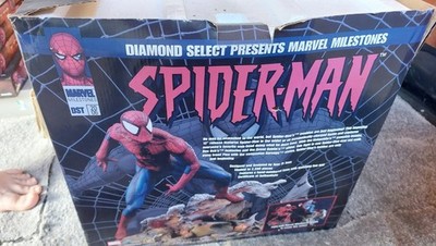 SPIDERMAN Statue Diamond Select Marvel Milestones 2006 Limited 48 of 2500
