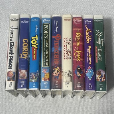 Lot 9 Walt Disney VHS Tapes Clamshell Case - Pinocchio, Gordy, Toy