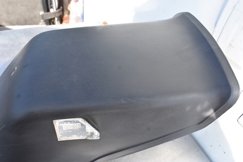 GENUINE KAWASAKI ZXR 750 H1 1989 REAR WHEEL MUDGUARD HUGGER 35023-1236 - Picture 11 of 20