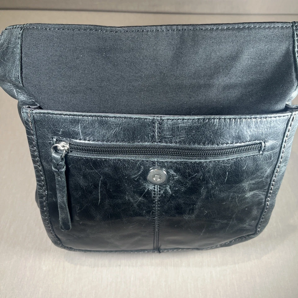 The Sak Cuero Mochila Monedero Bandolera Convertible Negro Foto 2 de 4