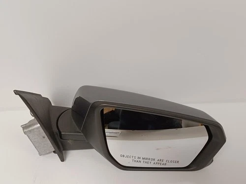 Used Right Door Mirror fits: 2018 Gmc Terrain w/o blind spot alert body color ca