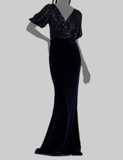  761 Teri Jon Women's Black Velvet Gown With Sequin Bodice Dress Size 2