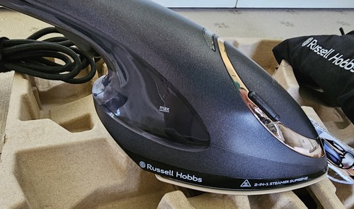 Russell Hobbs RHC470 1700W Blue Steam Iron - Picture 4 of 7