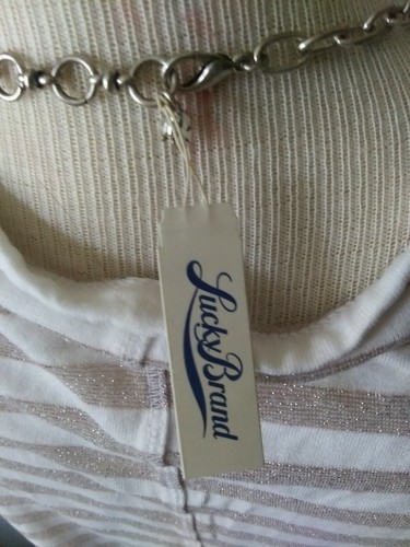 NWT ~ Lucky Brand ~ Goldtone Flowers with Semi-Precious Accents Necklace - Picture 3 of 3