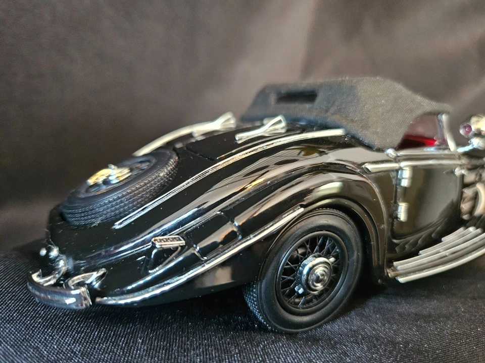 RARE CMC 1936 Mercedes-Benz 500K Spezialroadster Closed 1:24 Scale Inv. #1821 - Image 4 of 4