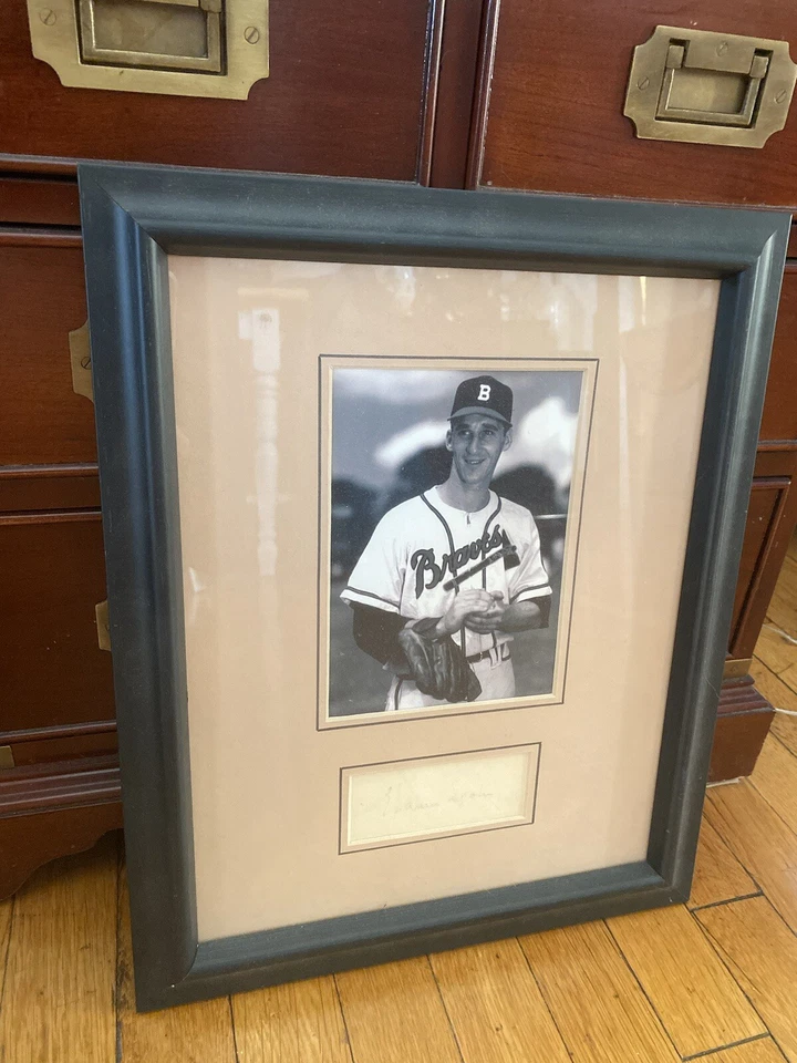 BOSTON BRAVES MLB - WARREN SPAHN AUTOGRAPH CLIPPED FRAMED B&W PHOTO Red Sox HOF - Image 4 of 4