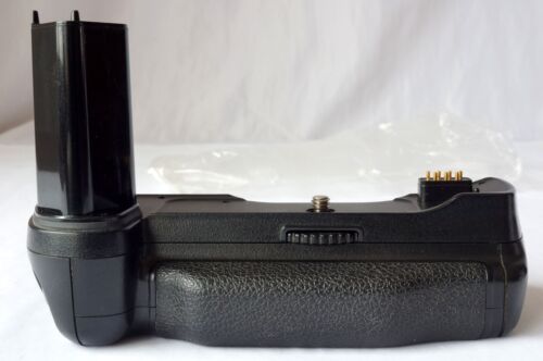 Nikon MB15 MB-15 Multi Power High Speed Battery Pack for F100 Barely Used - Picture 3 of 13