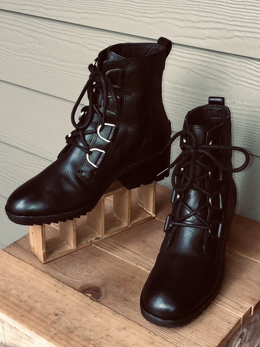 Sorel Cate Lace Boot SOREL Women's Cate Lace Bootie Rain Boot Size