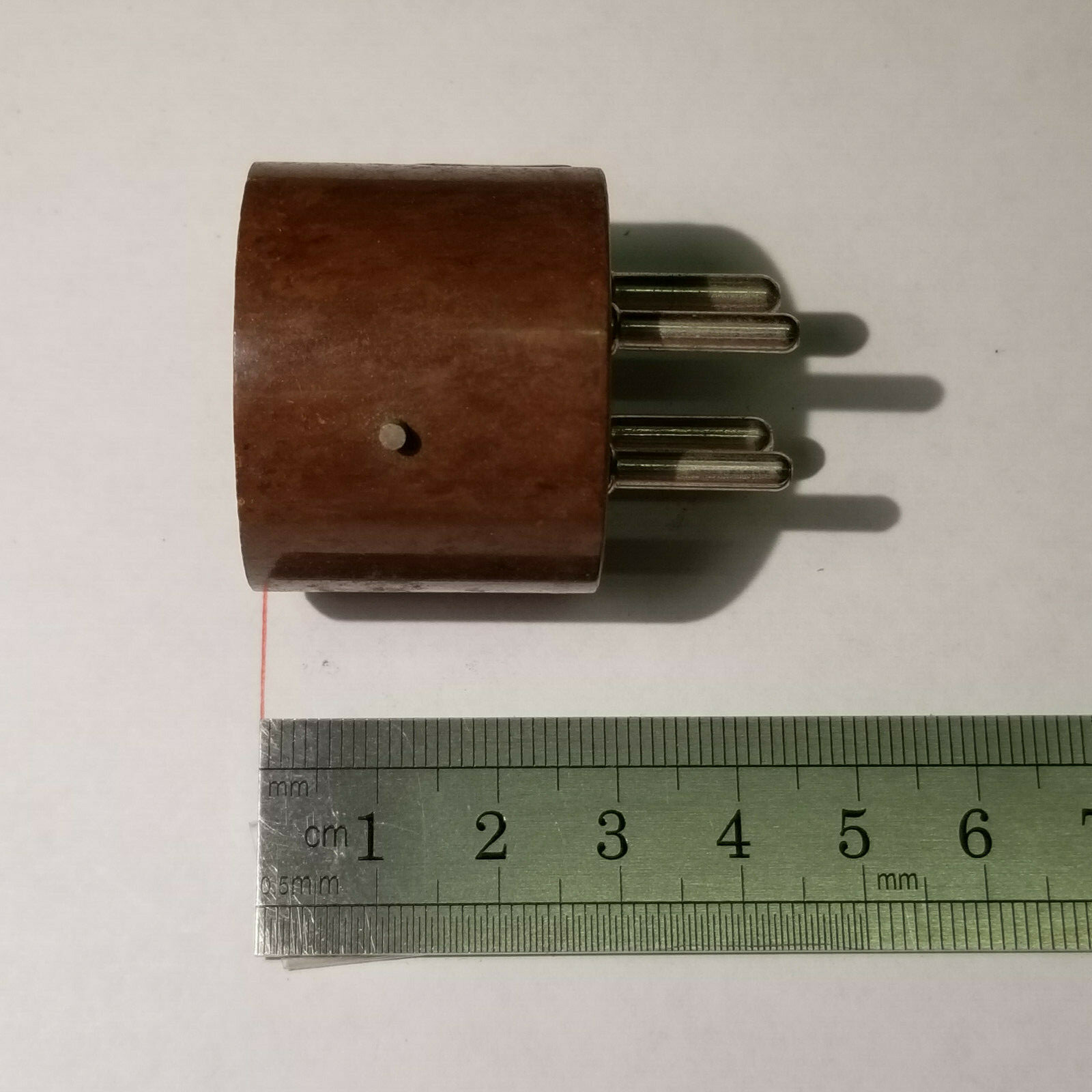 FIVE (5) Vacuum Tube Bases Brown Bakelite 4Pin UX4 U4A with
