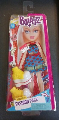 Bratz MGA Fashion Pack Outfit Blue Crop Top Skirt Red Kisses Yellow Converse