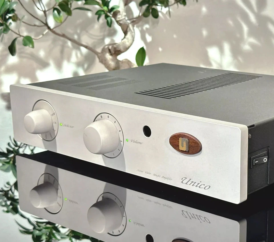 UNICO/UNISON RESEARCH, Stereo Hybrid, High End Röhrenverstärker, EC-82/MOSFET👌 - Bild 2 von 4