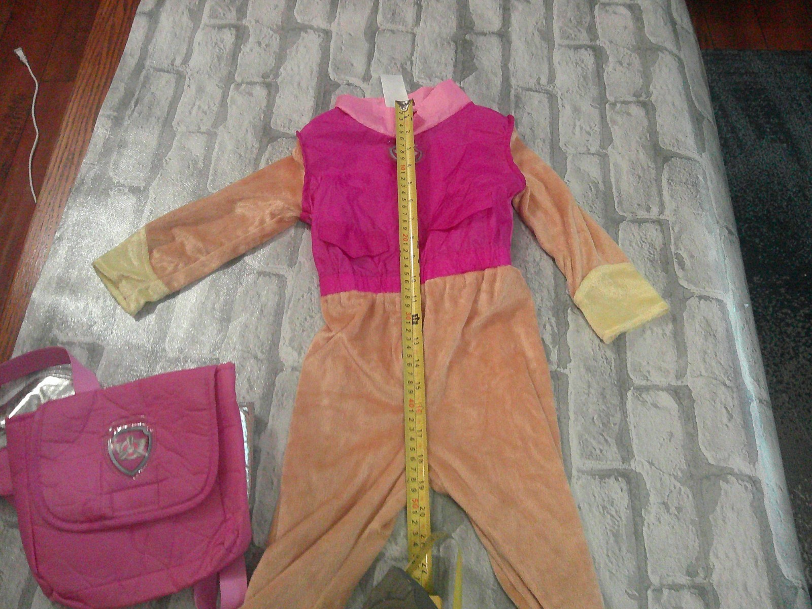 Picture 12 of 16