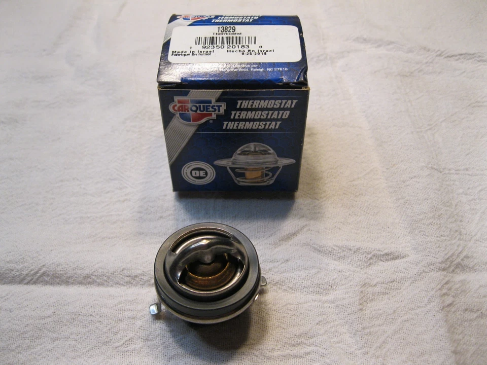 Termostato Carquest 13829 Ford, GM, Mopar, vehículos AMC. 192 grados Foto 2 de 4