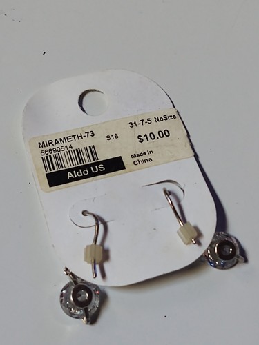 Four Piece Jewelry Lot - Picture 4 of 8