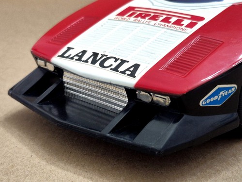 Vintage LANCIA STRATOS RADIO REMOTE CONTROLLED CAR 1/18 WORKS 9.5"L Hong Kong - Picture 5 of 21