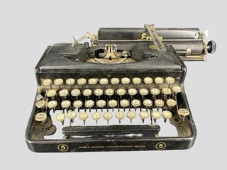 Vintage Naumann Erika Portable Manual Typewriter Dresden Germany