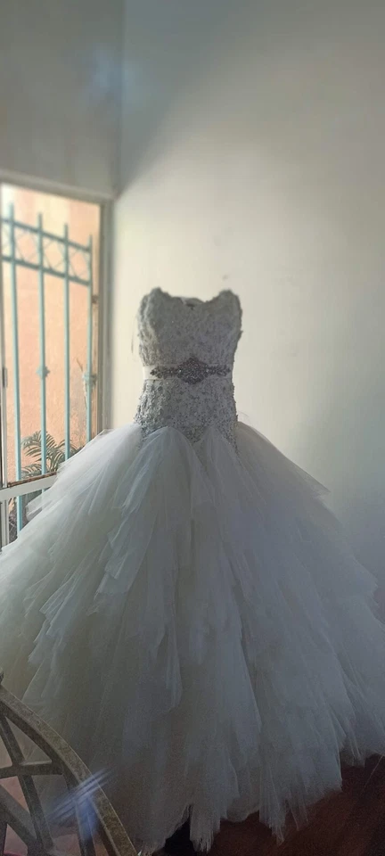 vestido de novia víspera de milady talla 8 Foto 3 de 4