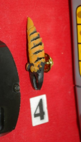 TREK MOVIE KHAN'S WRATH WRIST COMM. KIT - Picture 37 of 42