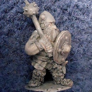 1981 Dwarf Mace & Axe FTD4 V9 Fantasy Tribes Citadel Pre Slotta C08 Tribe AD&D