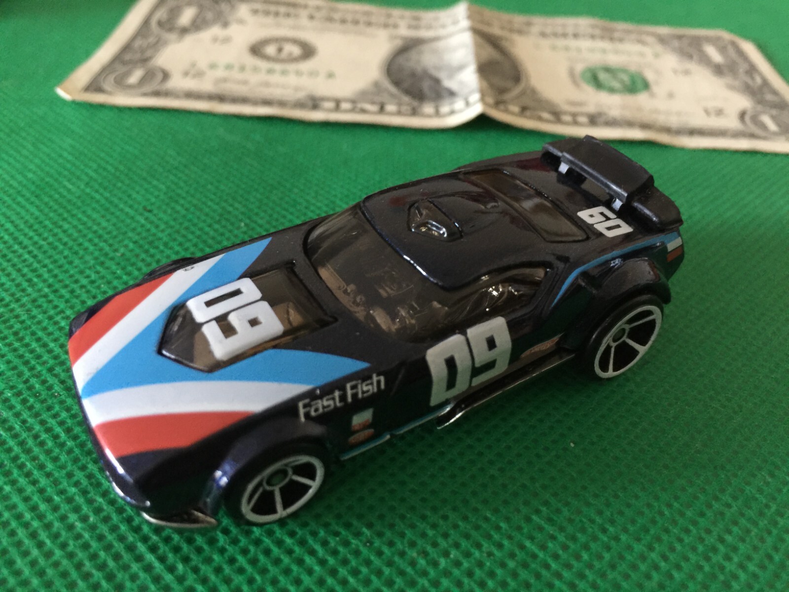 2009 Hot Wheels #171 Mystery Cars FAST FISH ☀dark blue;white oh5☀loose B332