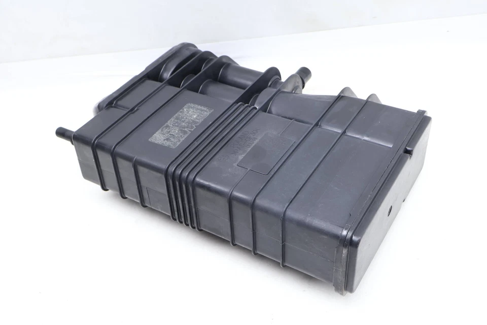 BMW M235I XDRIVE 2020-2023 gran cupé 2,0 L - bote de carbón evap de combustible Foto 2 de 4