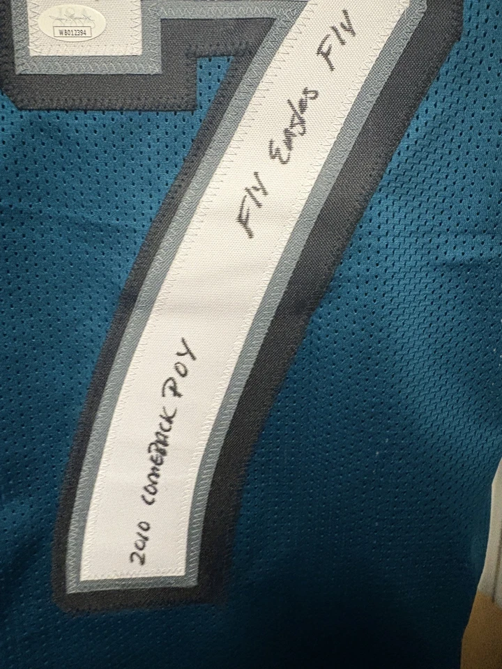 CAMISETA PERSONALIZADA FIRMADA POR MICHAEL VICK PHILADELPHIA EAGLES DOBLE INSCRIPCIÓN JSA Foto 3 de 3