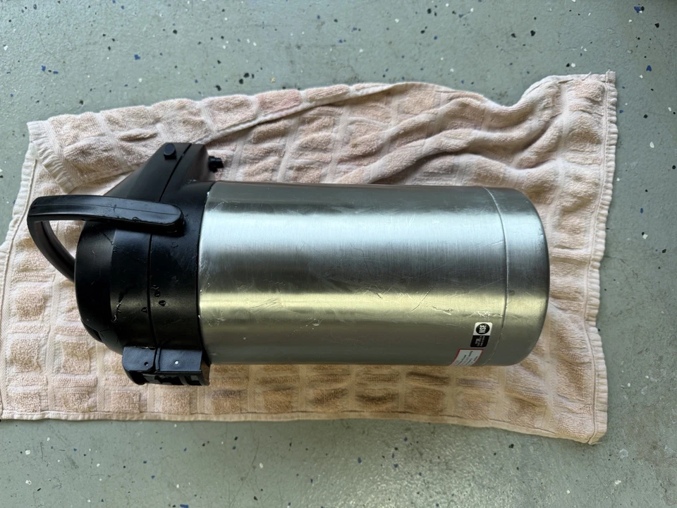 Dispensador de café con bomba de aire de café Starbuck's DISPENSADOR DE TIENDA REAL - Gran hallazgo Foto 2 de 4