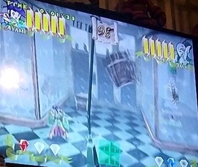 Sega Dreamcast Console System W/ Game 2 Vmu 2 Controllers Hyper Pak Cord        