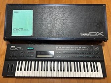 [VINTAGE SYNTH] Yamaha DX7II-D FM Synthesizer 61-Key w/ Hard Case Manual Used