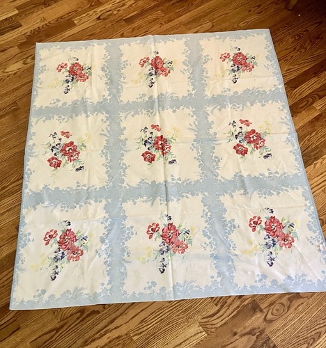 Vintage 1950s Wilendur Floral Flower Cloth Tablecloth & 4 Matching Napkins Set - Picture 3 of 10