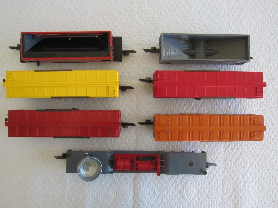 AMERICAN FLYER S GAUGE 7ea. LINK COUPLER FREIGHT CARS-BEAUTIFUL! $14.95 SHIP! - Image 3 of 4