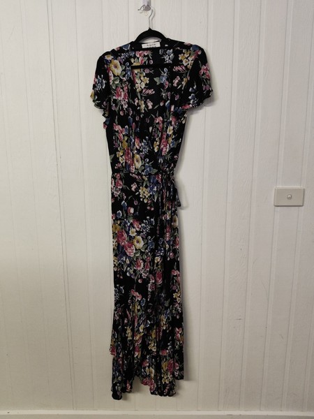 AUGUSTE size 8 black floral v neck cap sleeve wrap maxi dress bohemian crepe