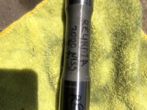 2000 Nissan Frontier 3.3. Transmission Shaft - Picture 2 of 3