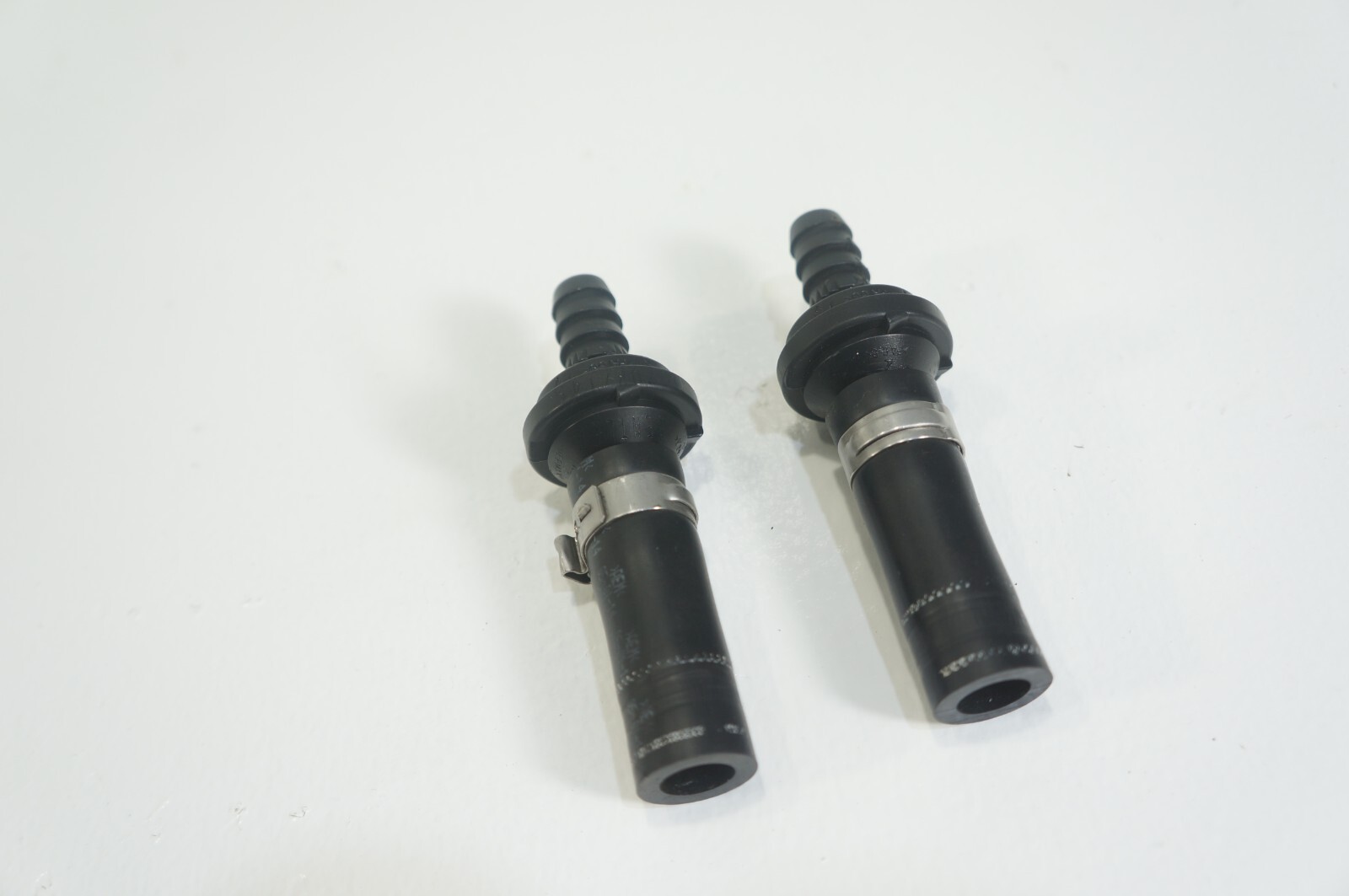 03-12 Bentley Continental windshield washer hose connector pair  set 2 pc