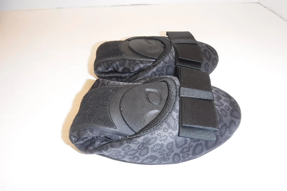 BUTTERFLY TWIST NAOMI GRIS SATINADO LEOPARDO PLEGABLE BALLET FLATS TALLA 7 NUEVO EN CAJA Foto 4 de 4