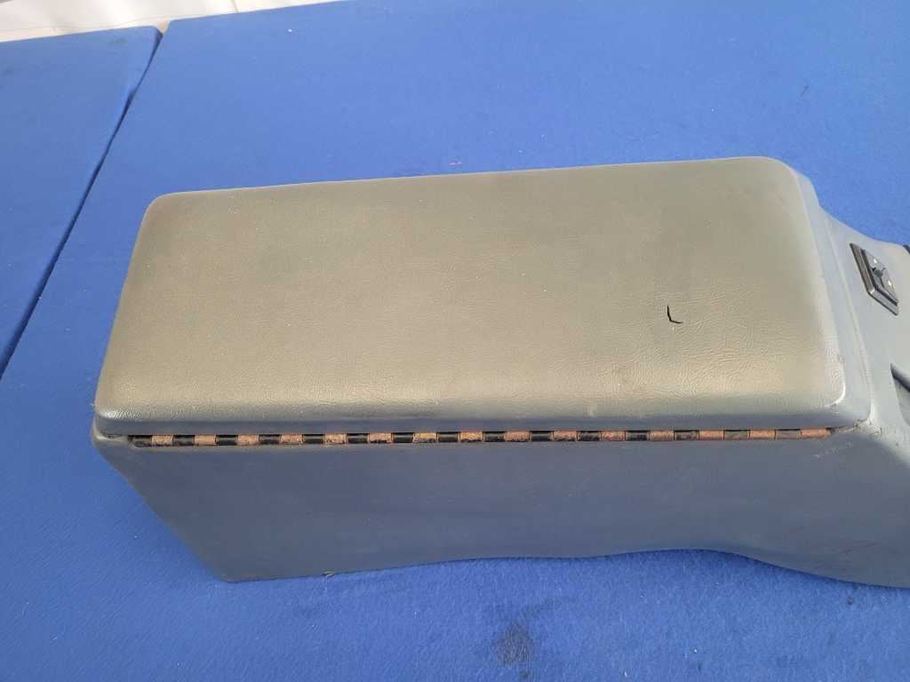 1990 Ford Mustang GT ASC Mclaren Convertible Armrest Center Console Blue 2603